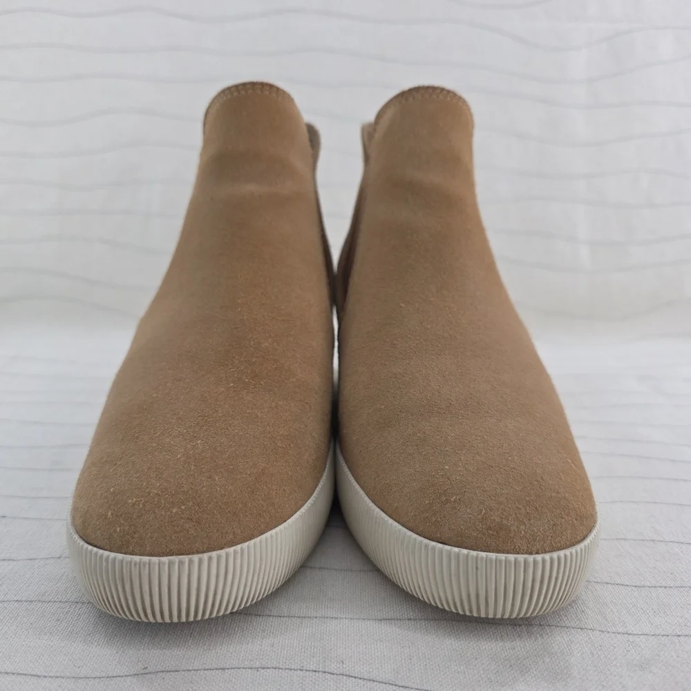 Sorel Womens Chelsea Out N About Tan Suede Hidden Wedge Shoes NL4911-253 Sz 7.5